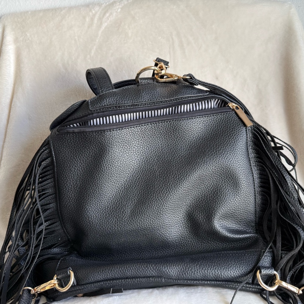 Black Leather Fringe Backpack - Picture 9 of 12